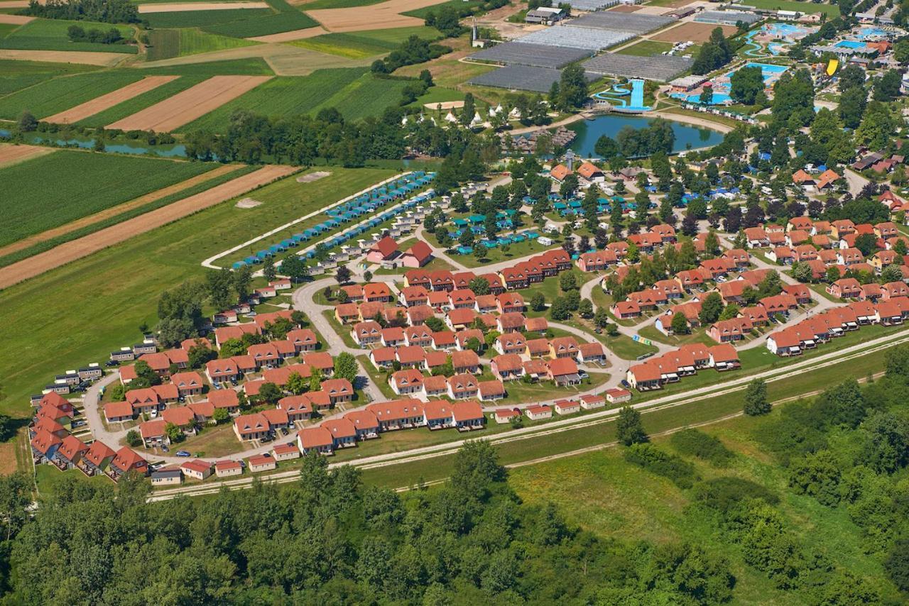 Apartamento Apartma Ziva Hiska 92 Catez ob Savi Exterior foto