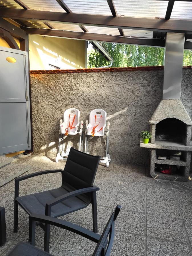 Apartamento Apartma Ziva Hiska 92 Catez ob Savi Exterior foto